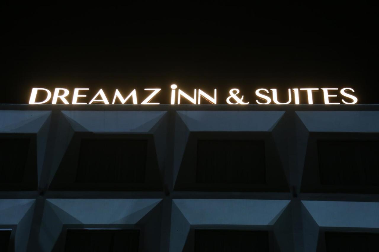Dreamz Inn & Suites Zirakpur Eksteriør bilde