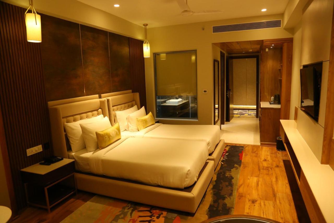 Dreamz Inn & Suites Zirakpur Eksteriør bilde