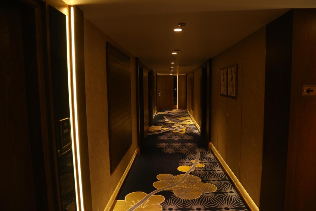 Dreamz Inn & Suites Zirakpur Eksteriør bilde