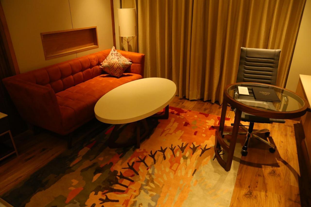 Dreamz Inn & Suites Zirakpur Eksteriør bilde